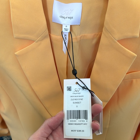 NWT cinq a sept Khloe blazer in Sunset. Size 0. Never been worn - Picture 2 of 4